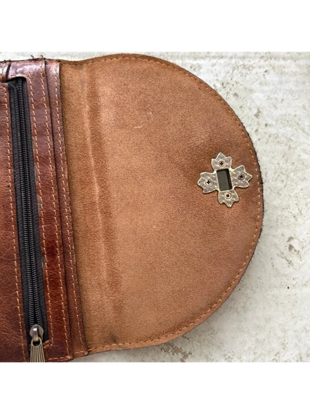 Vintage Patricia Nash Women's Brown Leather Wallet With Floral Metal Clasp
